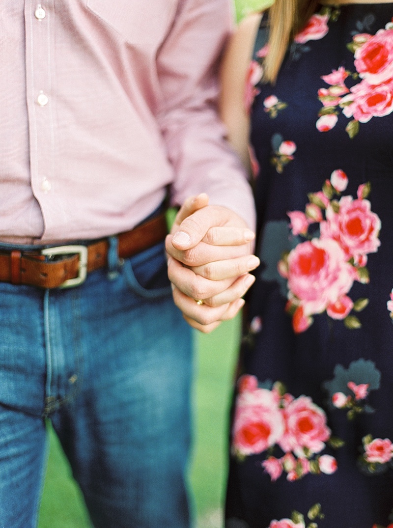 Callie Manion Photography_Dreamy Seaside Sailboat Engagement Session_0006.jpg