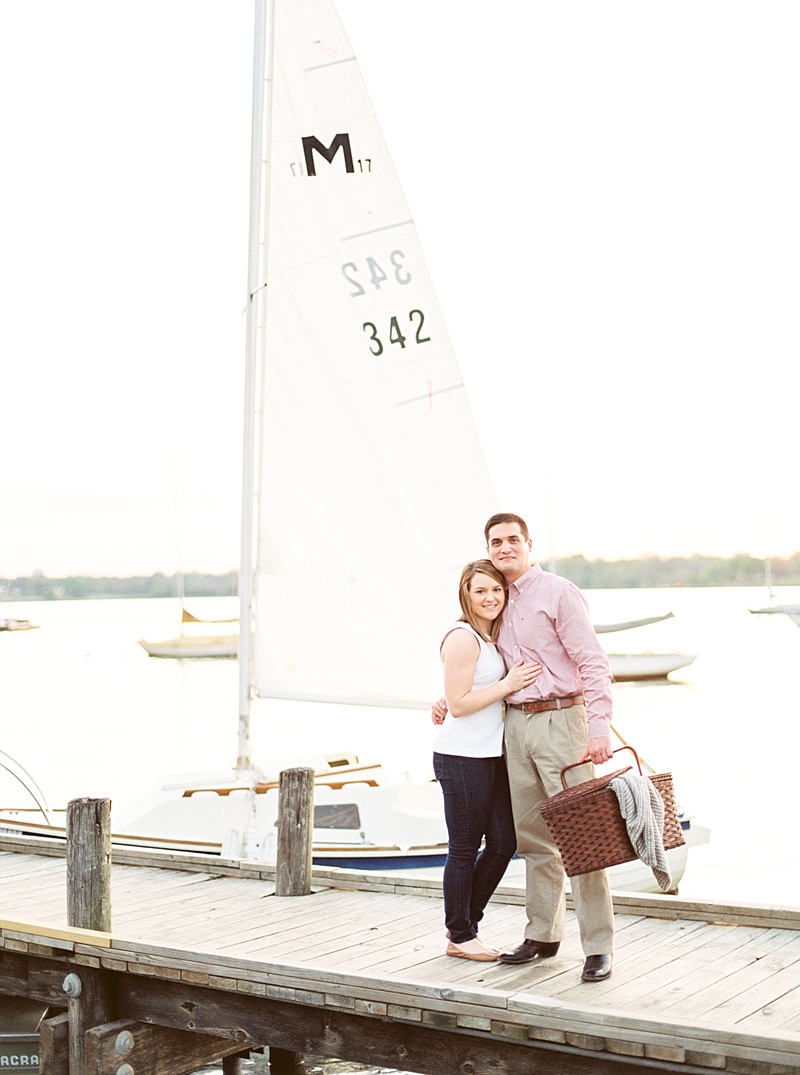 Callie Manion Photography_Dreamy Seaside Sailboat Engagement Session_0012.jpg