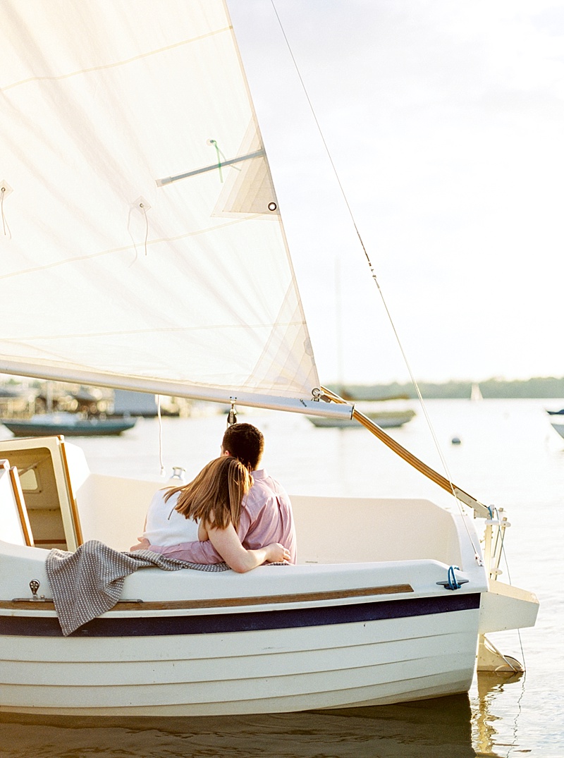 Callie Manion Photography_Dreamy Seaside Sailboat Engagement Session_0015.jpg
