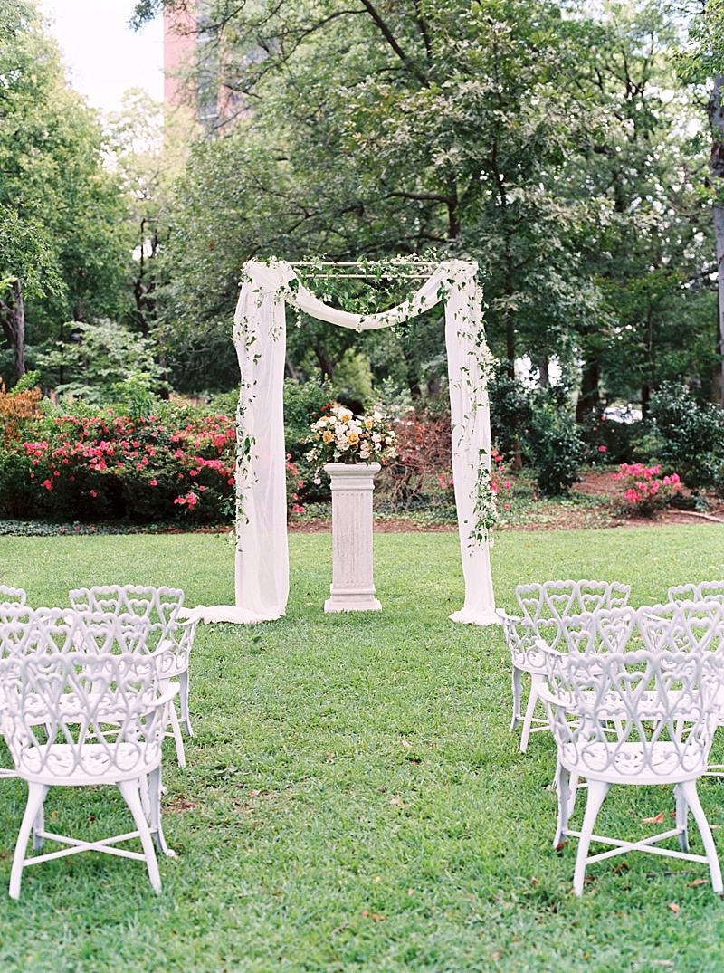 Callie Manion Photography_Garden Greenhouse Wedding Inspiration_0026.jpg