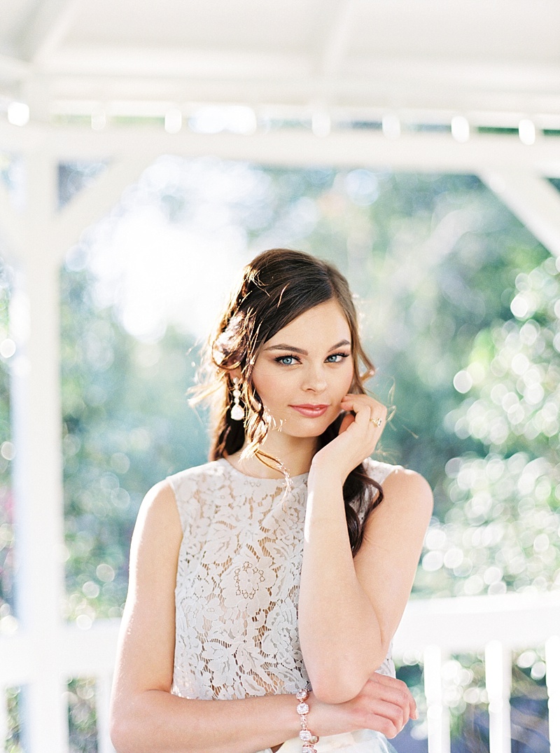 Callie Manion Photography_Beautiful Garden Engagement Session_0017.jpg