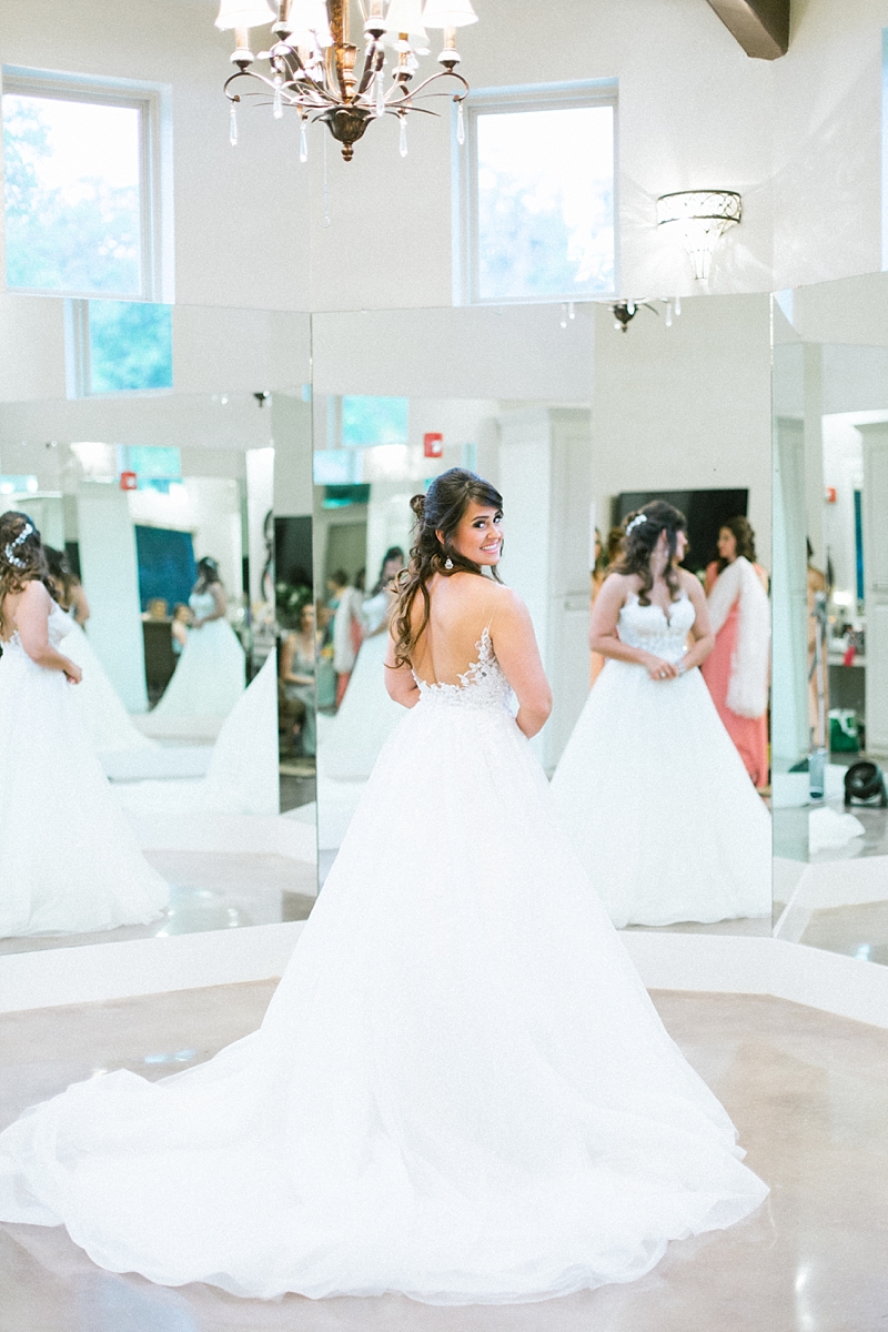 Austin, Texas Fine Art Wedding Photographer, Desert Wedding, Cactus Wedding, Dallas Wedding Photographer, Pastel Spring Wedding | Callie Manion Photography | www.calliemanionphotography.com