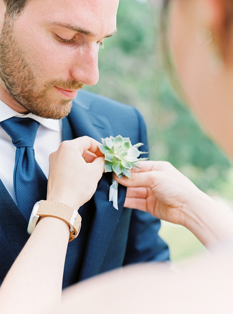 Austin, Texas Fine Art Wedding Photographer, Desert Wedding, Cactus Wedding, Dallas Wedding Photographer, Pastel Spring Wedding | Callie Manion Photography | www.calliemanionphotography.com