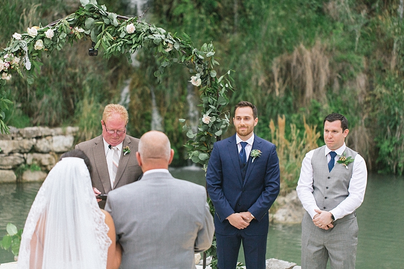 Austin, Texas Fine Art Wedding Photographer, Desert Wedding, Cactus Wedding, Dallas Wedding Photographer, Pastel Spring Wedding | Callie Manion Photography | www.calliemanionphotography.com