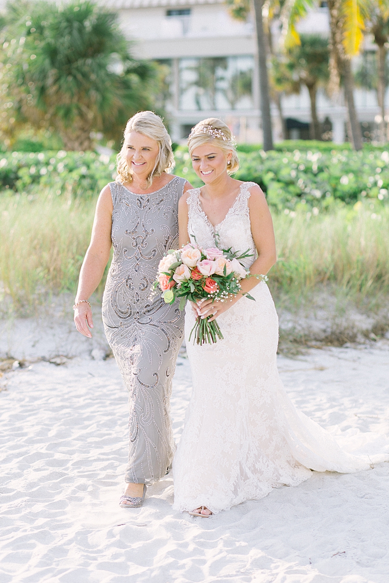 Destination Beach Wedding Florida Photographer, Sanibel Island, Captiva Island Wedding || Callie Manion Photography || www.calliemanionphotography.com
