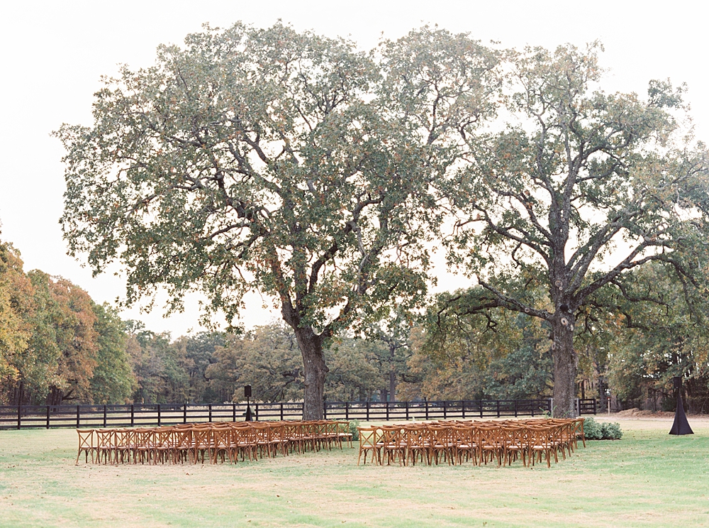 Dallas, Texas Fine Art Film Wedding Photographer; The White Sparrow Barn Wedding || Callie Manion Photography; www.calliemanionphotography.com