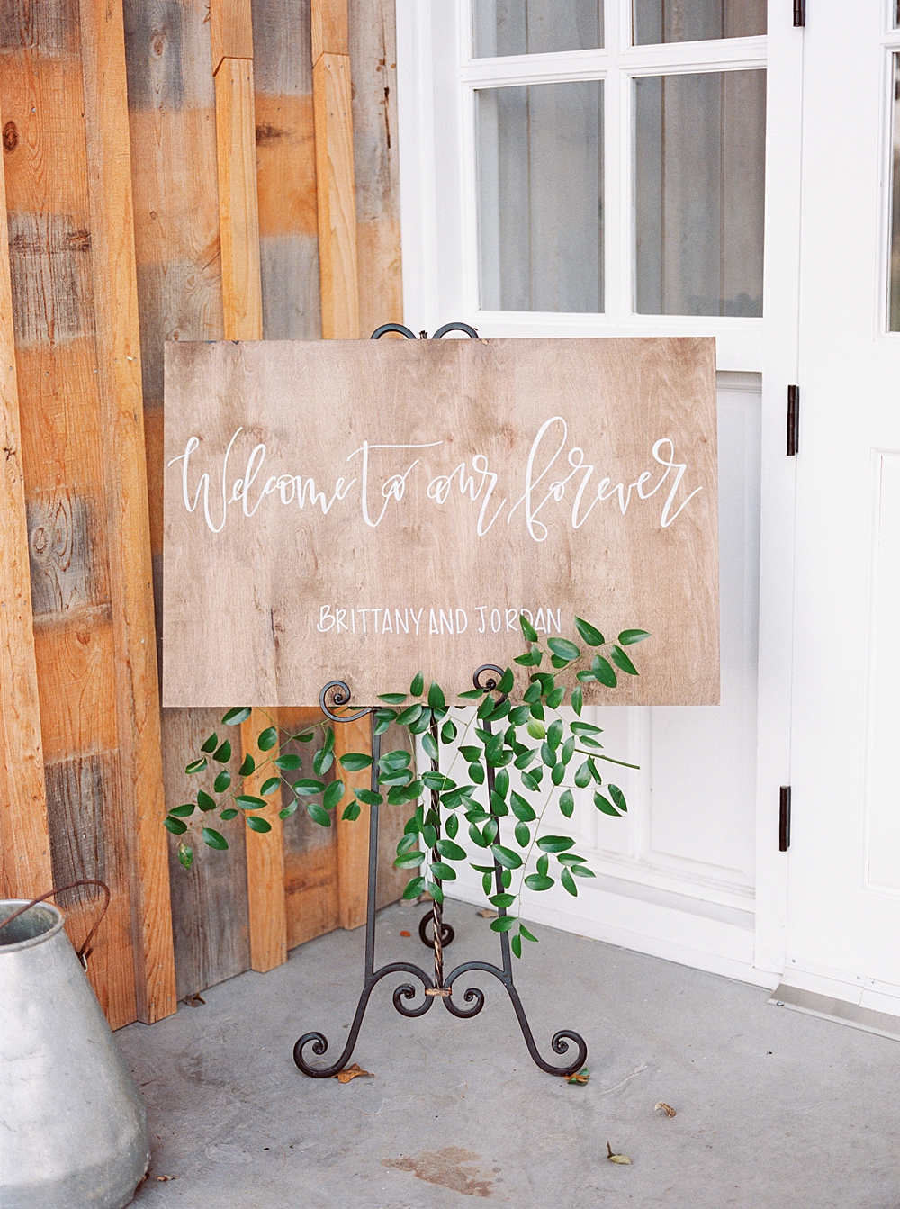 Dallas, Texas Fine Art Film Wedding Photographer; The White Sparrow Barn Wedding || Callie Manion Photography; www.calliemanionphotography.com
