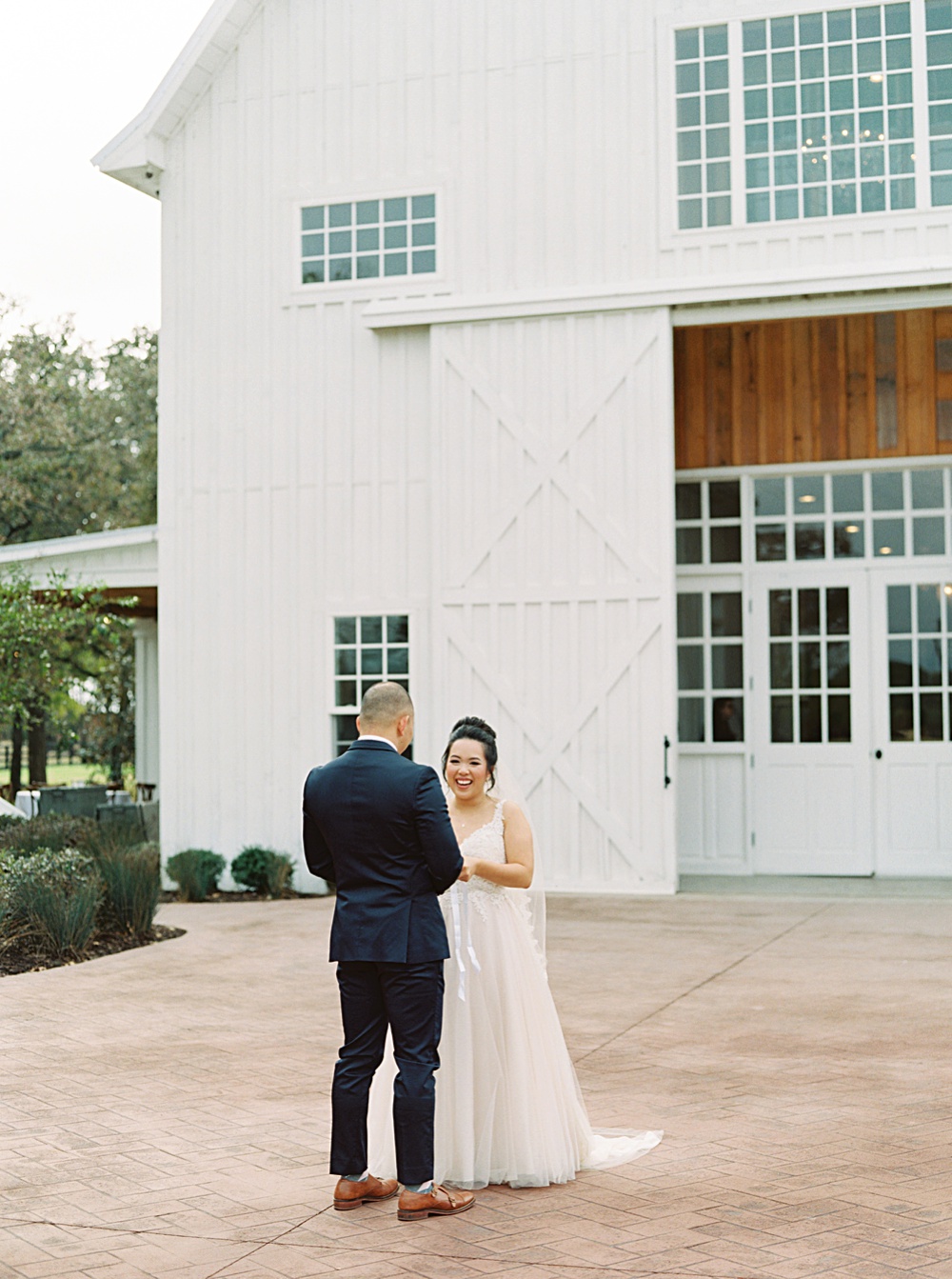 The White Sparrow Barn Dallas Wedding Venue, Dallas/Fort Worth Texas Film Fine Art Wedding Photographer, Callie Manion Photography, www.calliemanionphotography.com