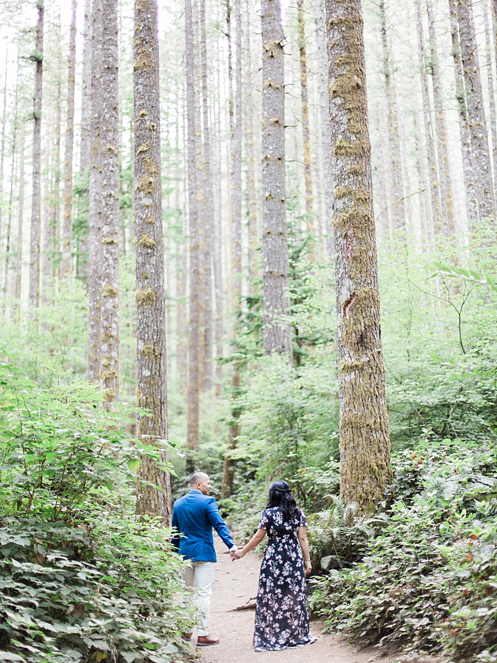 Rattlesnake Ridge Engagements, Seattle Wedding Photographer, Callie Manion Photography, www.calliemanionphotography.com