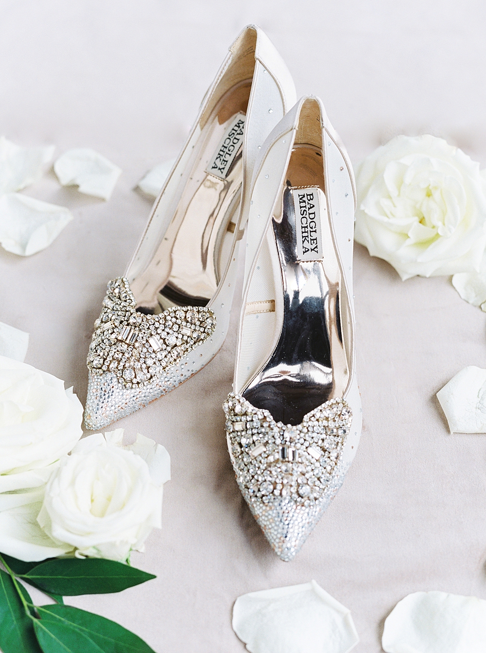 Beautiful Fine Art Bride & Groom Wedding by Film Wedding Photographer Callie Manion Photography