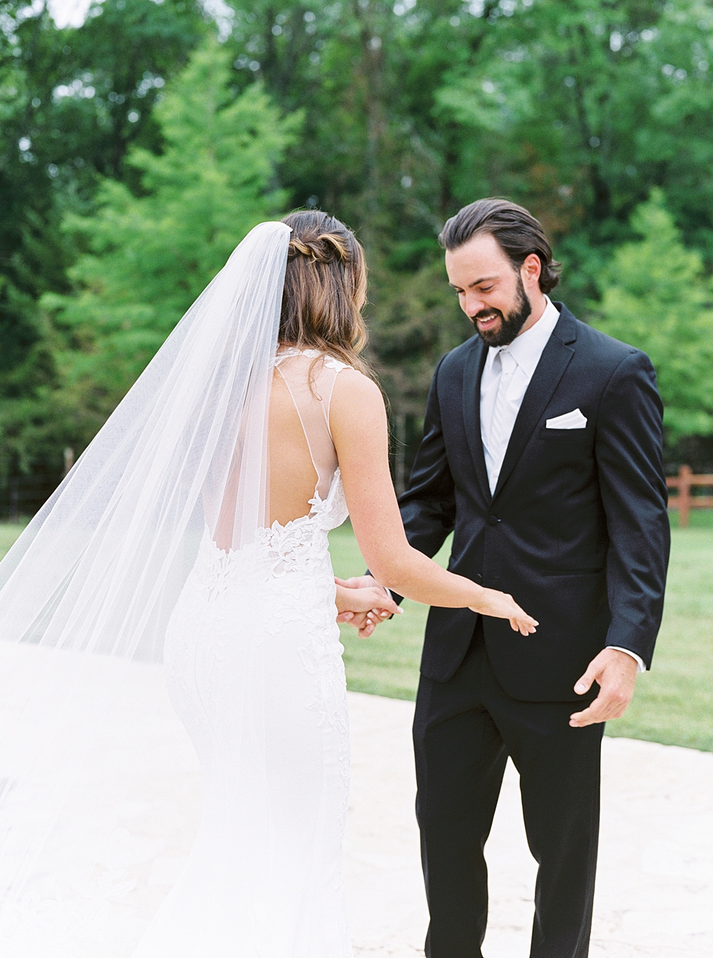 Beautiful Fine Art Bride & Groom Wedding by Film Wedding Photographer Callie Manion Photography