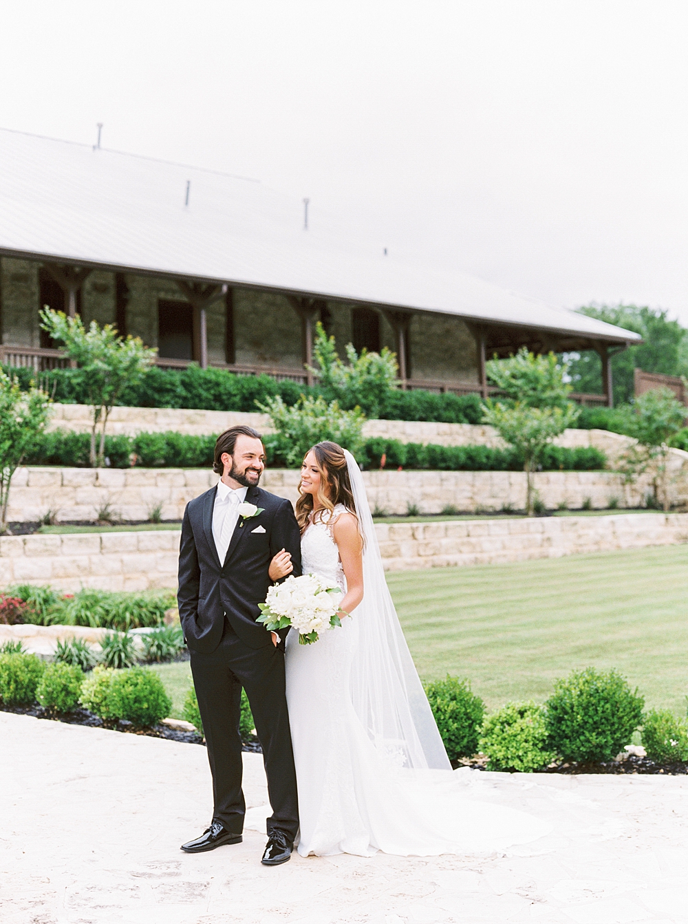 Beautiful Fine Art Bride & Groom Wedding by Film Wedding Photographer Callie Manion Photography
