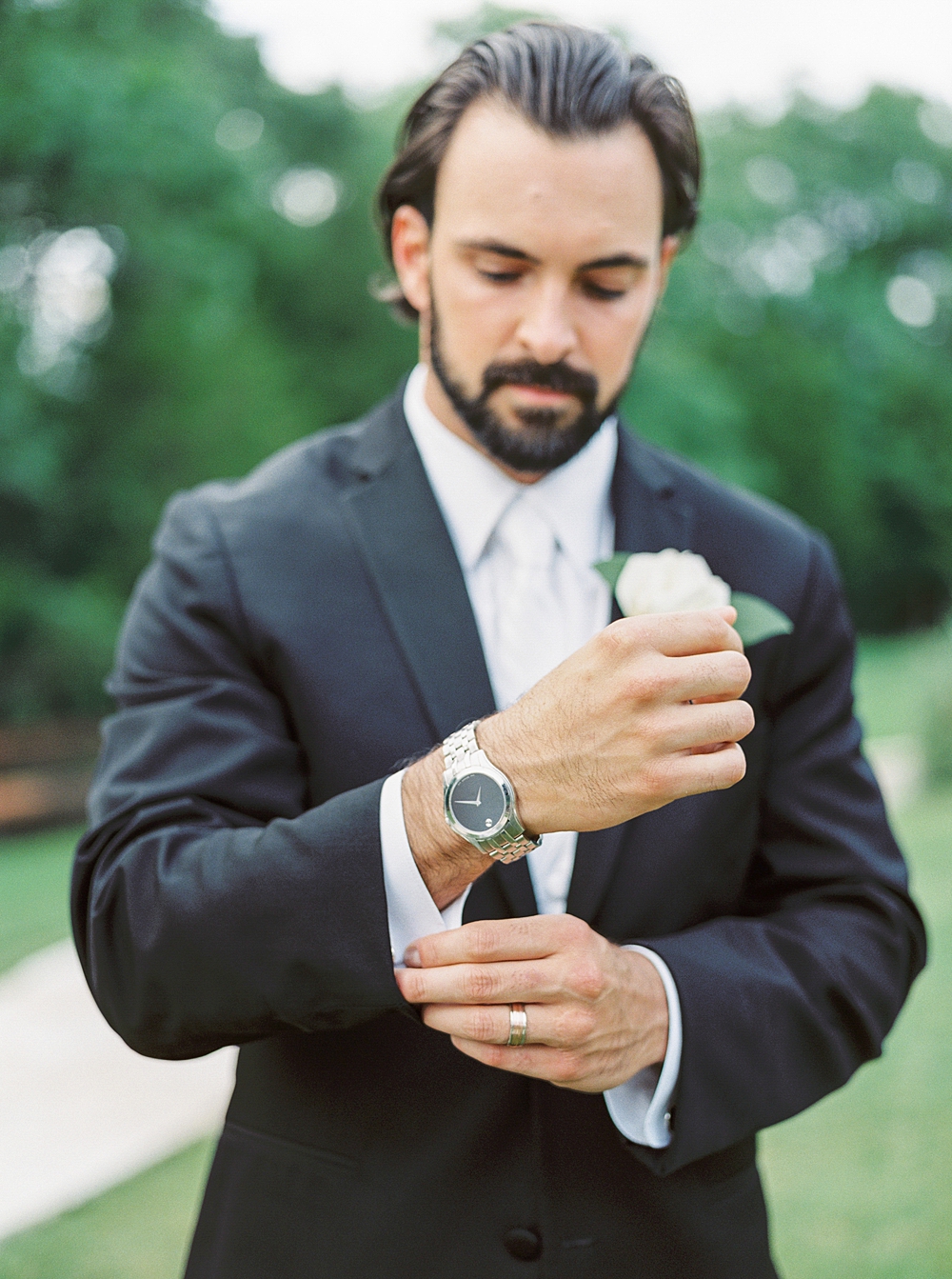 Beautiful Fine Art Bride & Groom Wedding by Film Wedding Photographer Callie Manion Photography