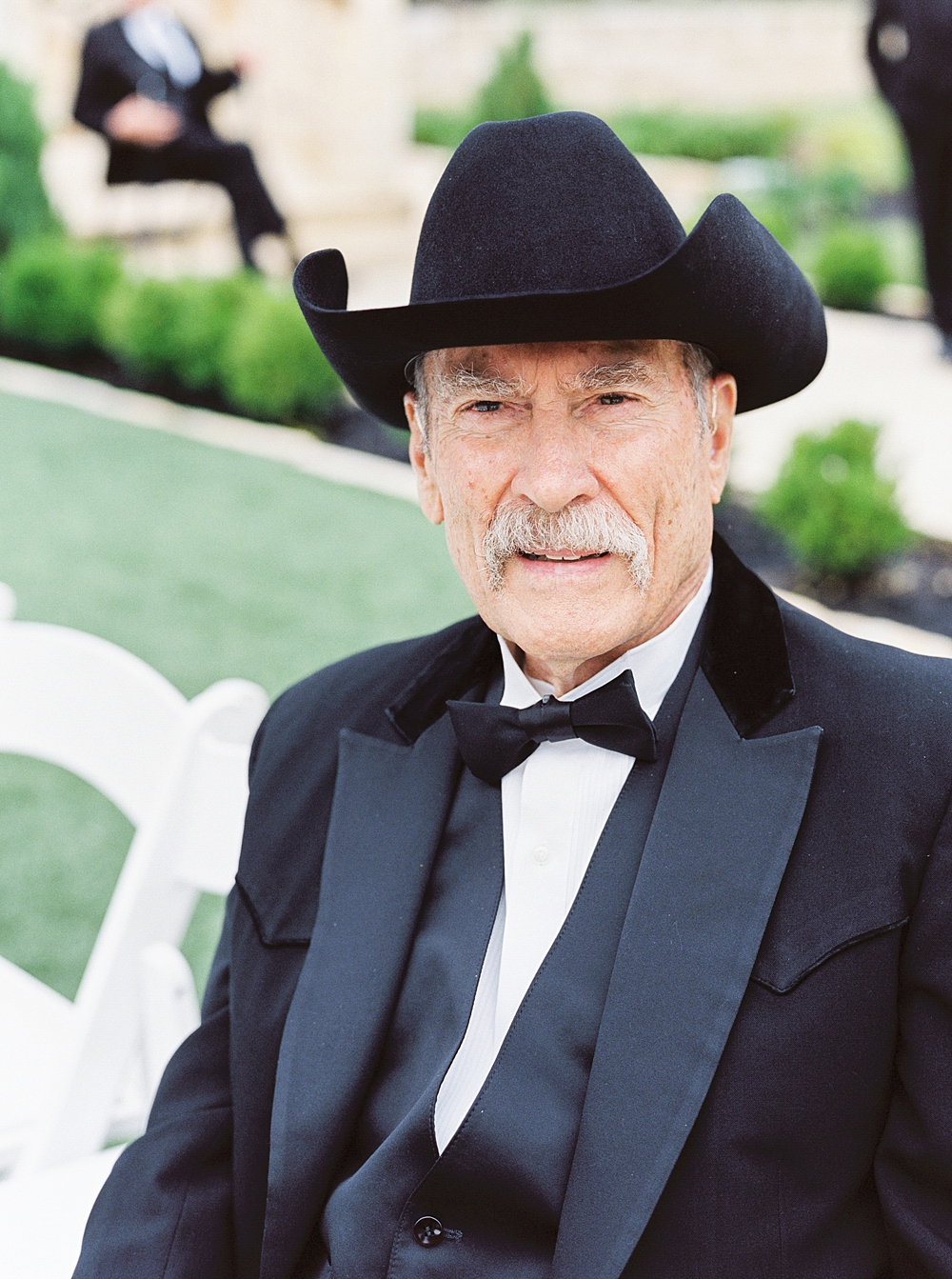 Beautiful Fine Art Bride & Groom Wedding by Film Wedding Photographer Callie Manion Photography