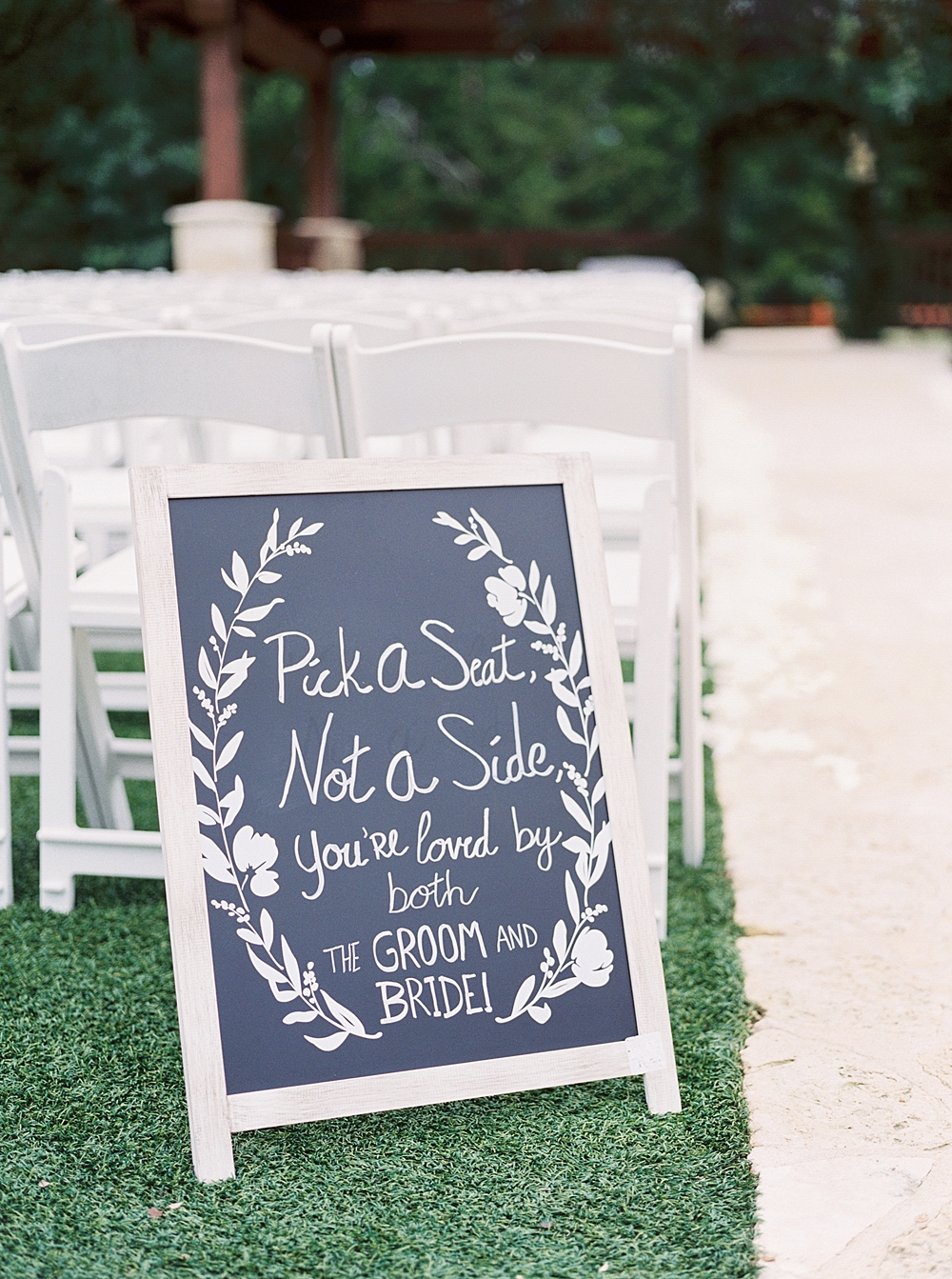 Beautiful Fine Art Bride & Groom Wedding by Film Wedding Photographer Callie Manion Photography