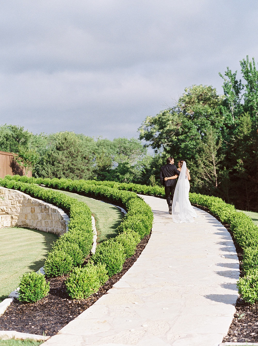 Beautiful Fine Art Bride & Groom Wedding by Film Wedding Photographer Callie Manion Photography