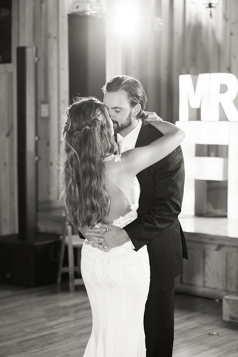 Beautiful Fine Art Bride & Groom Wedding by Film Wedding Photographer Callie Manion Photography