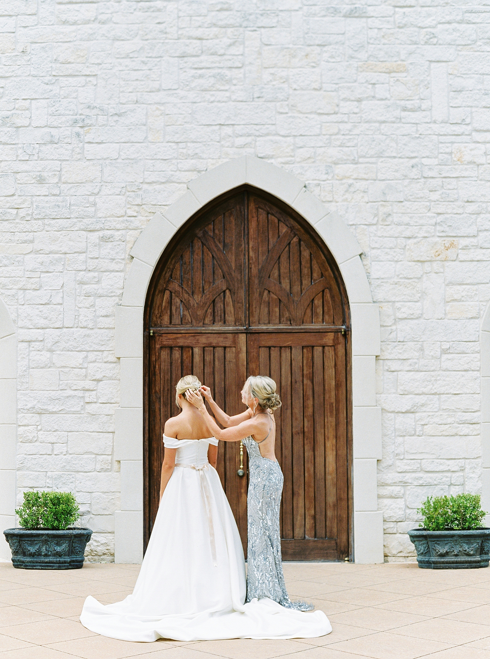 Callie Manion Photography || www.calliemanionphotography.com || Philadelphia PA Film Wedding Photographer, NYC Wedding Photographer, CT Wedding Photographer, New Jersey Weddding Photographer, New England Wedding Photographer