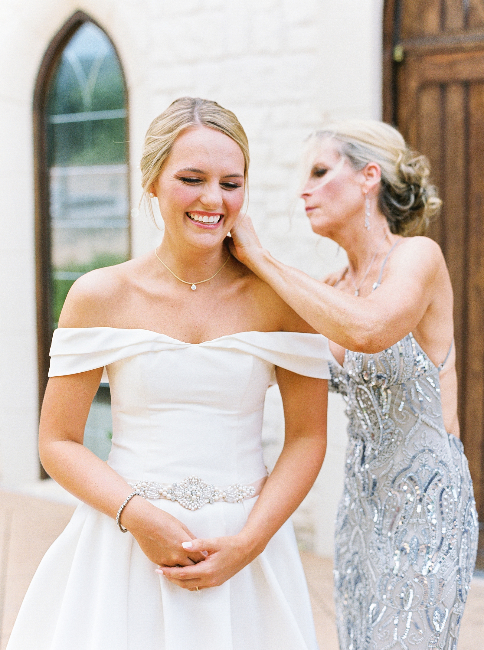 Callie Manion Photography || www.calliemanionphotography.com || Philadelphia PA Film Wedding Photographer, NYC Wedding Photographer, CT Wedding Photographer, New Jersey Weddding Photographer, New England Wedding Photographer