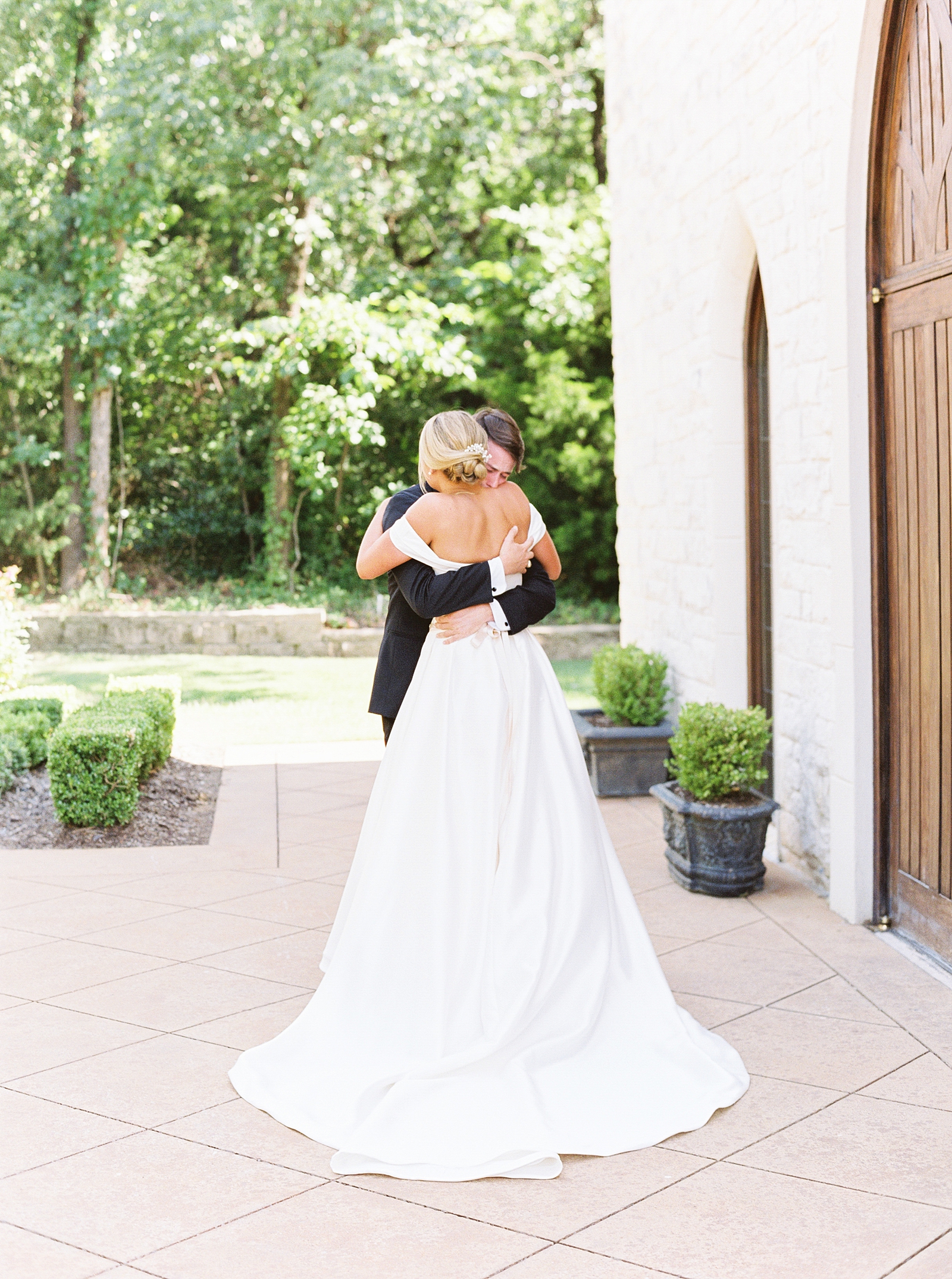 Callie Manion Photography || www.calliemanionphotography.com || Philadelphia PA Film Wedding Photographer, NYC Wedding Photographer, CT Wedding Photographer, New Jersey Weddding Photographer, New England Wedding Photographer