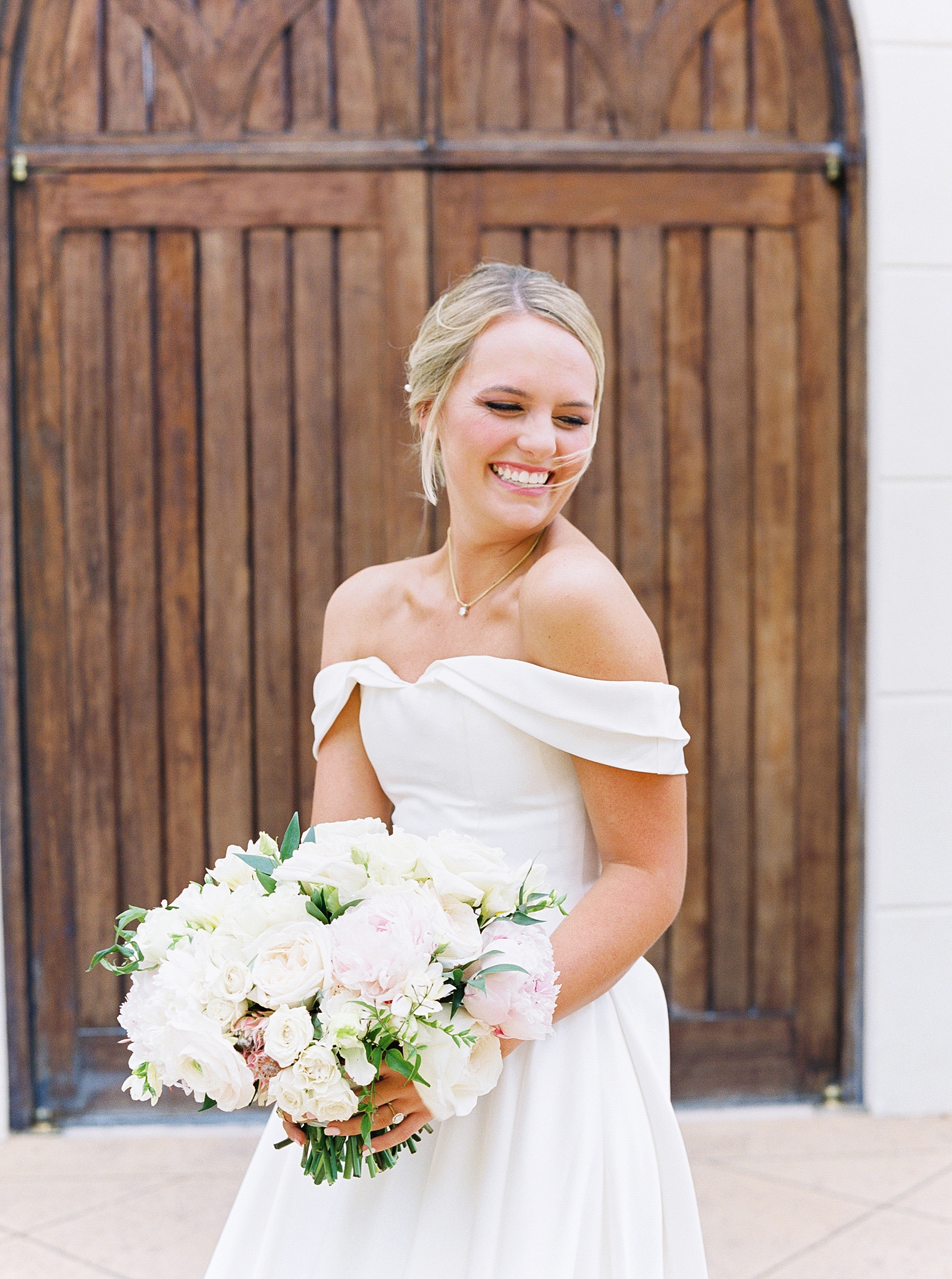 Callie Manion Photography || www.calliemanionphotography.com || Philadelphia PA Film Wedding Photographer, NYC Wedding Photographer, CT Wedding Photographer, New Jersey Weddding Photographer, New England Wedding Photographer