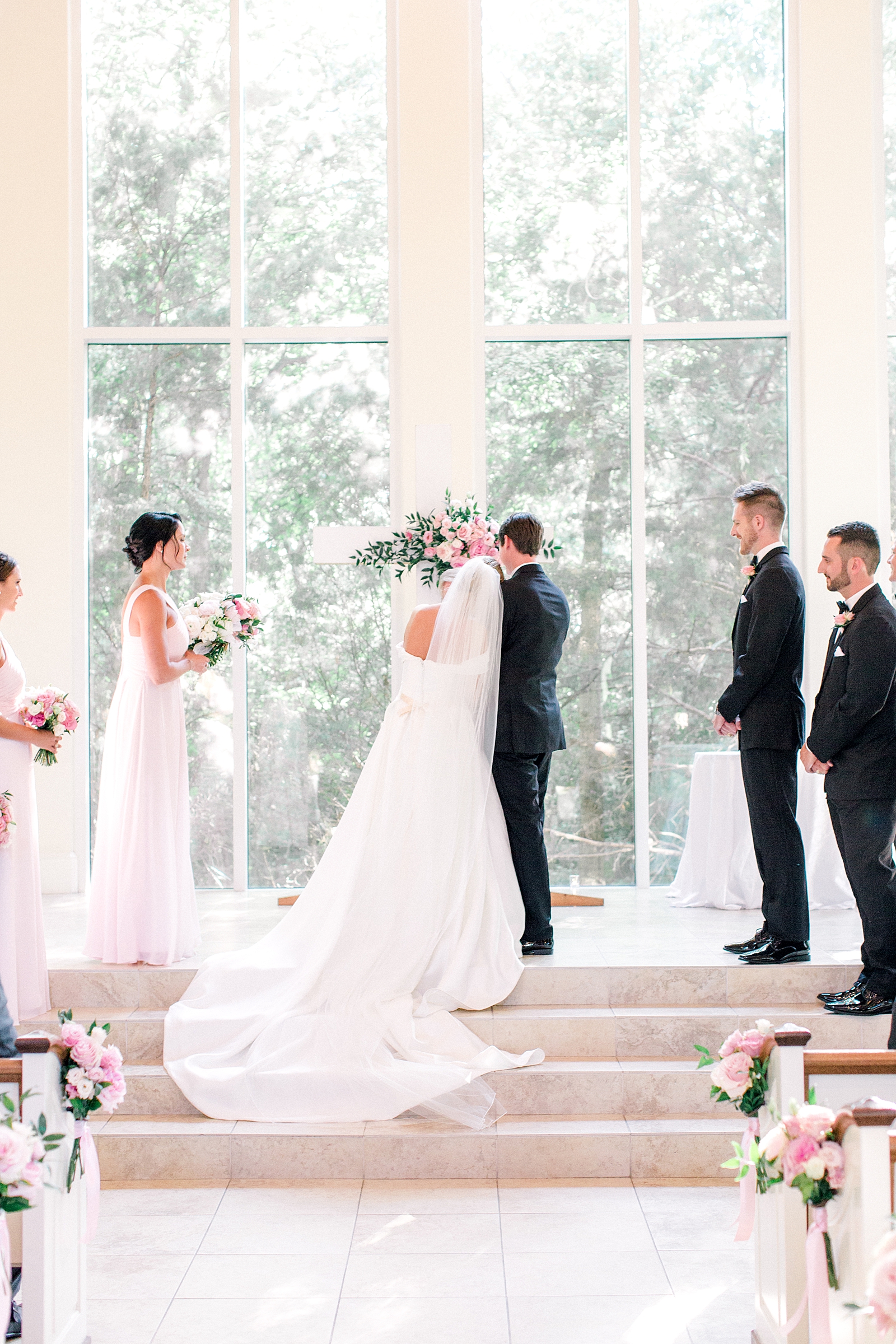 Callie Manion Photography || www.calliemanionphotography.com || Philadelphia PA Film Wedding Photographer, NYC Wedding Photographer, CT Wedding Photographer, New Jersey Weddding Photographer, New England Wedding Photographer