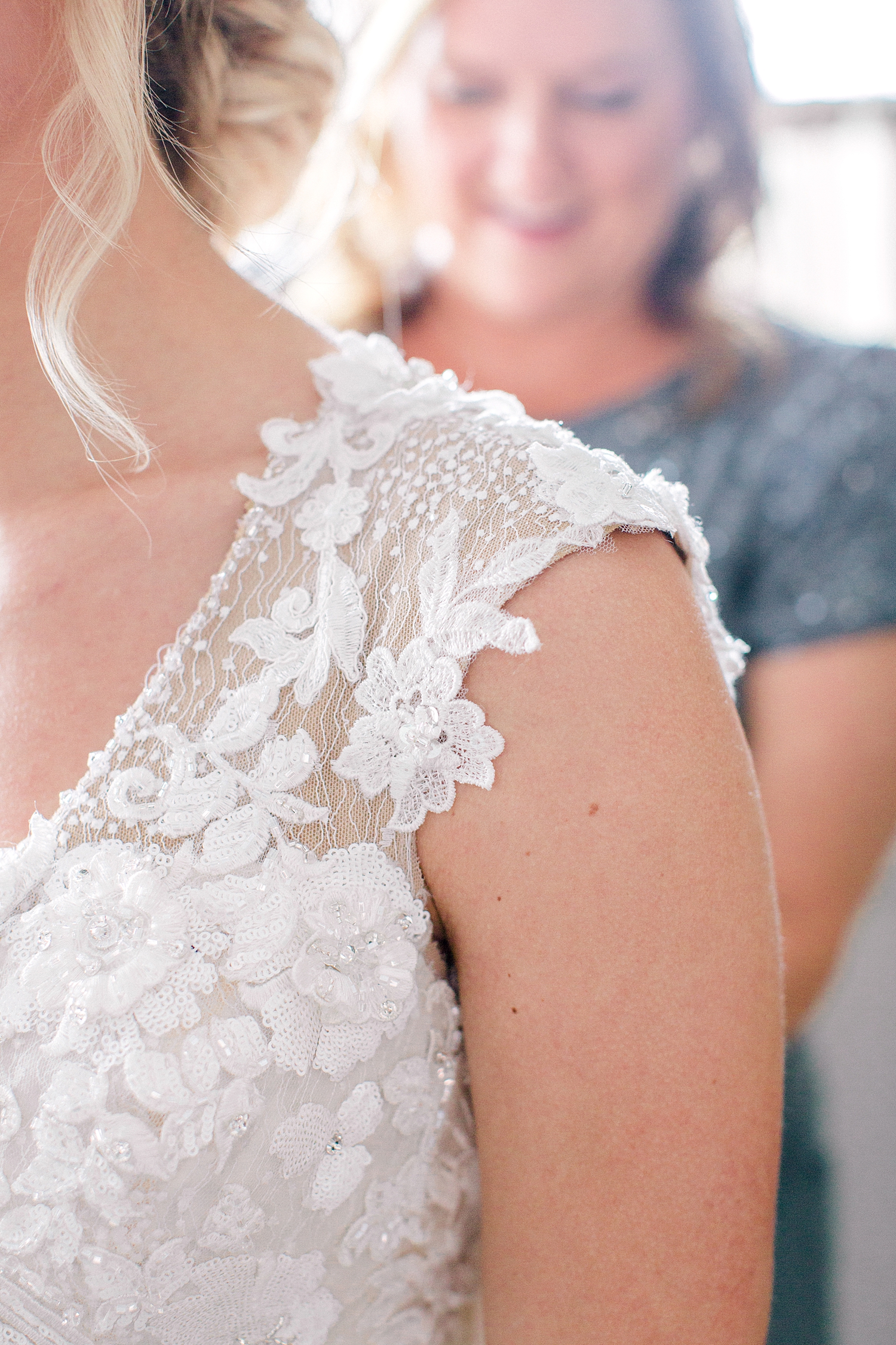 Le Chateau New York Film Wedding Photographer, Summer Garden Wedding, Callie Manion Photography, Philadelphia Wedding Photographer