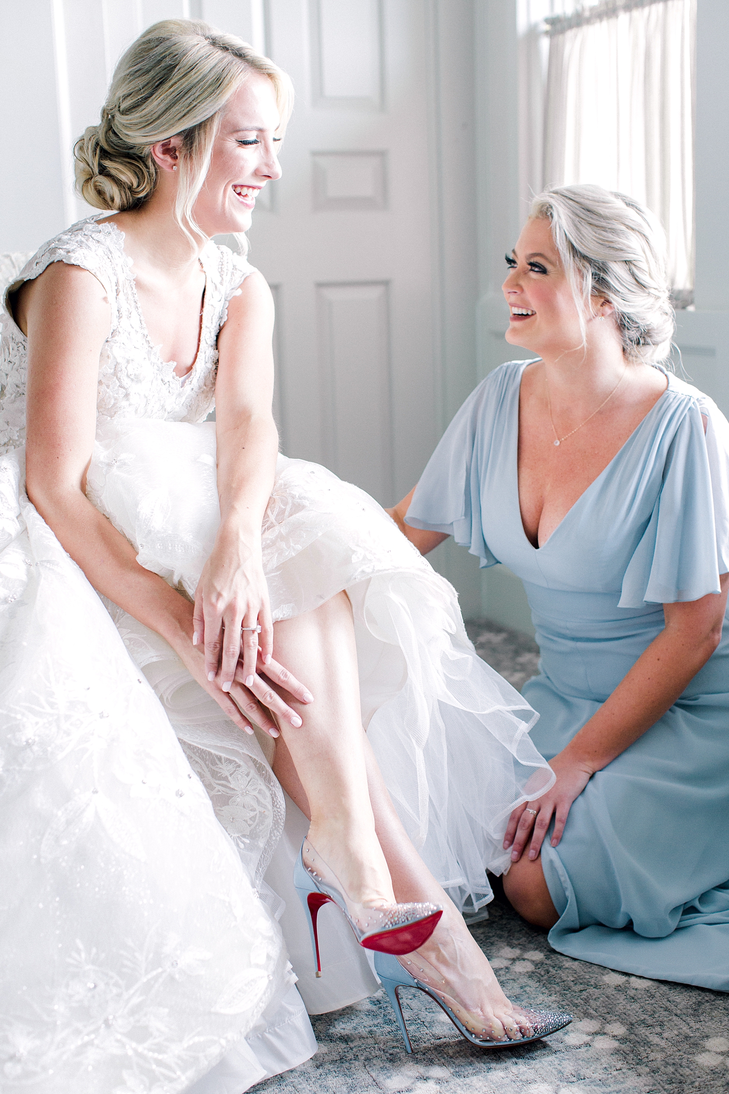 Le Chateau New York Film Wedding Photographer, Summer Garden Wedding, Callie Manion Photography, Philadelphia Wedding Photographer