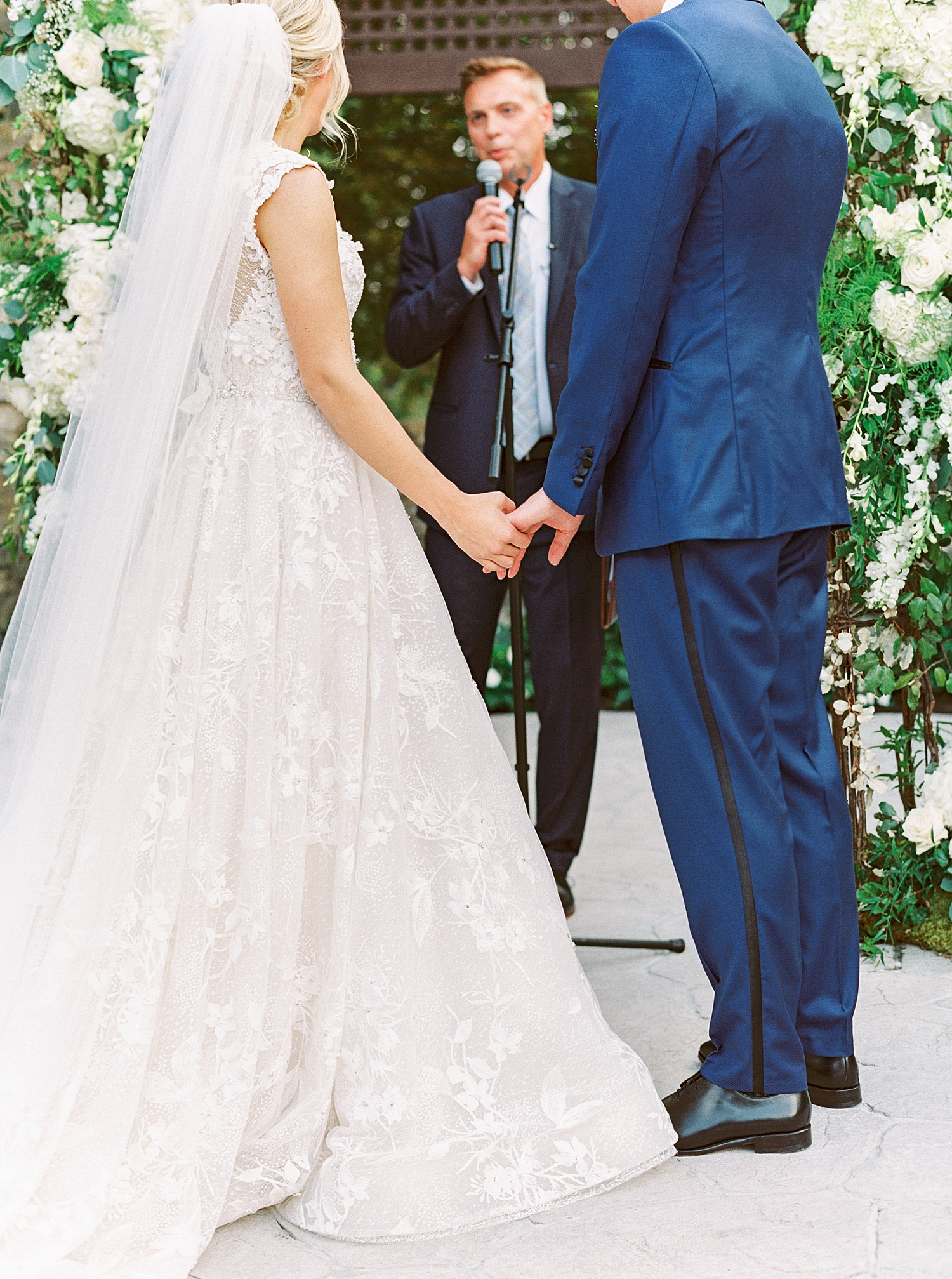 Le Chateau New York Film Wedding Photographer, Summer Garden Wedding, Callie Manion Photography, Philadelphia Wedding Photographer