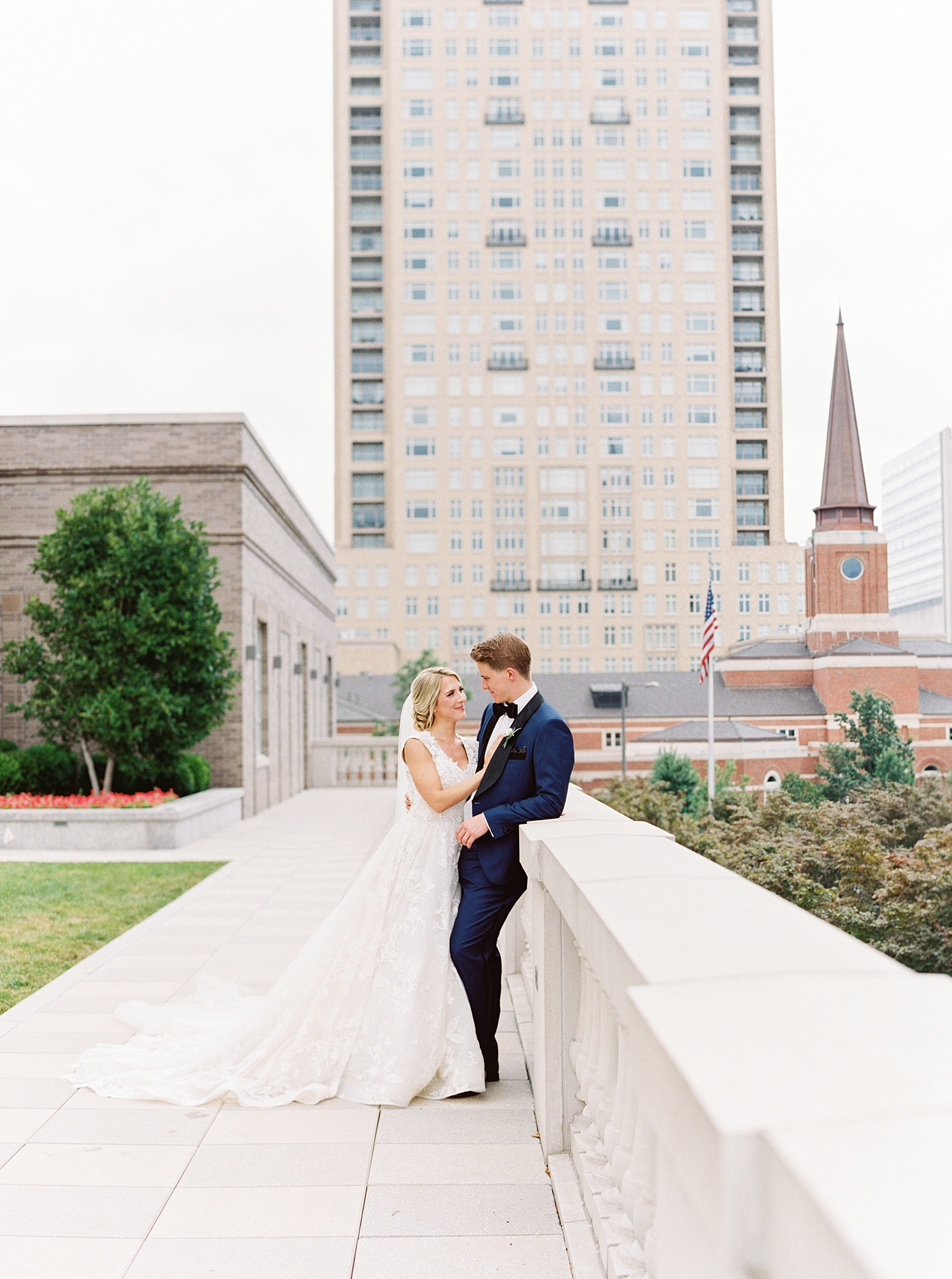 Le Chateau New York Film Wedding Photographer, Summer Garden Wedding, Callie Manion Photography, Philadelphia Wedding Photographer