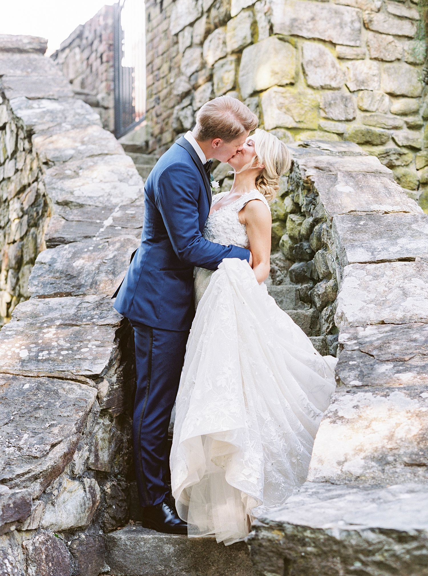 Le Chateau New York Film Wedding Photographer, Summer Garden Wedding, Callie Manion Photography, Philadelphia Wedding Photographer
