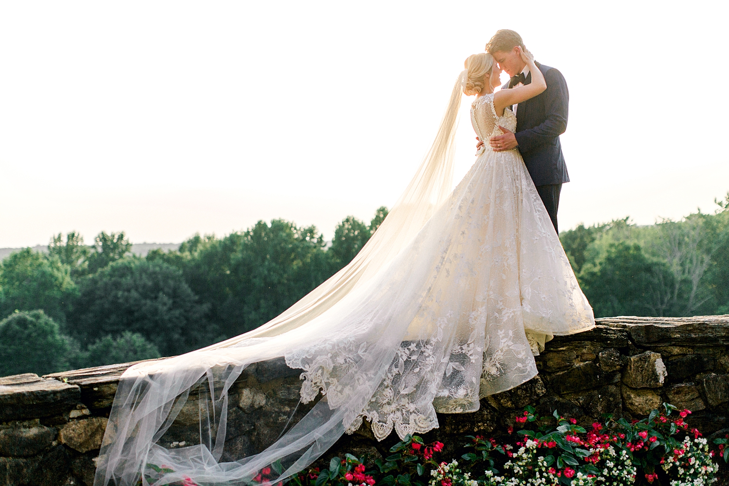 Le Chateau New York Film Wedding Photographer, Summer Garden Wedding, Callie Manion Photography, Philadelphia Wedding Photographer