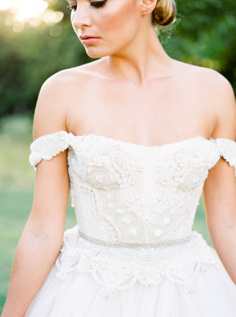 A Modern-Day Cinderella at The White Sparrow Barn | Texas & Destination ...