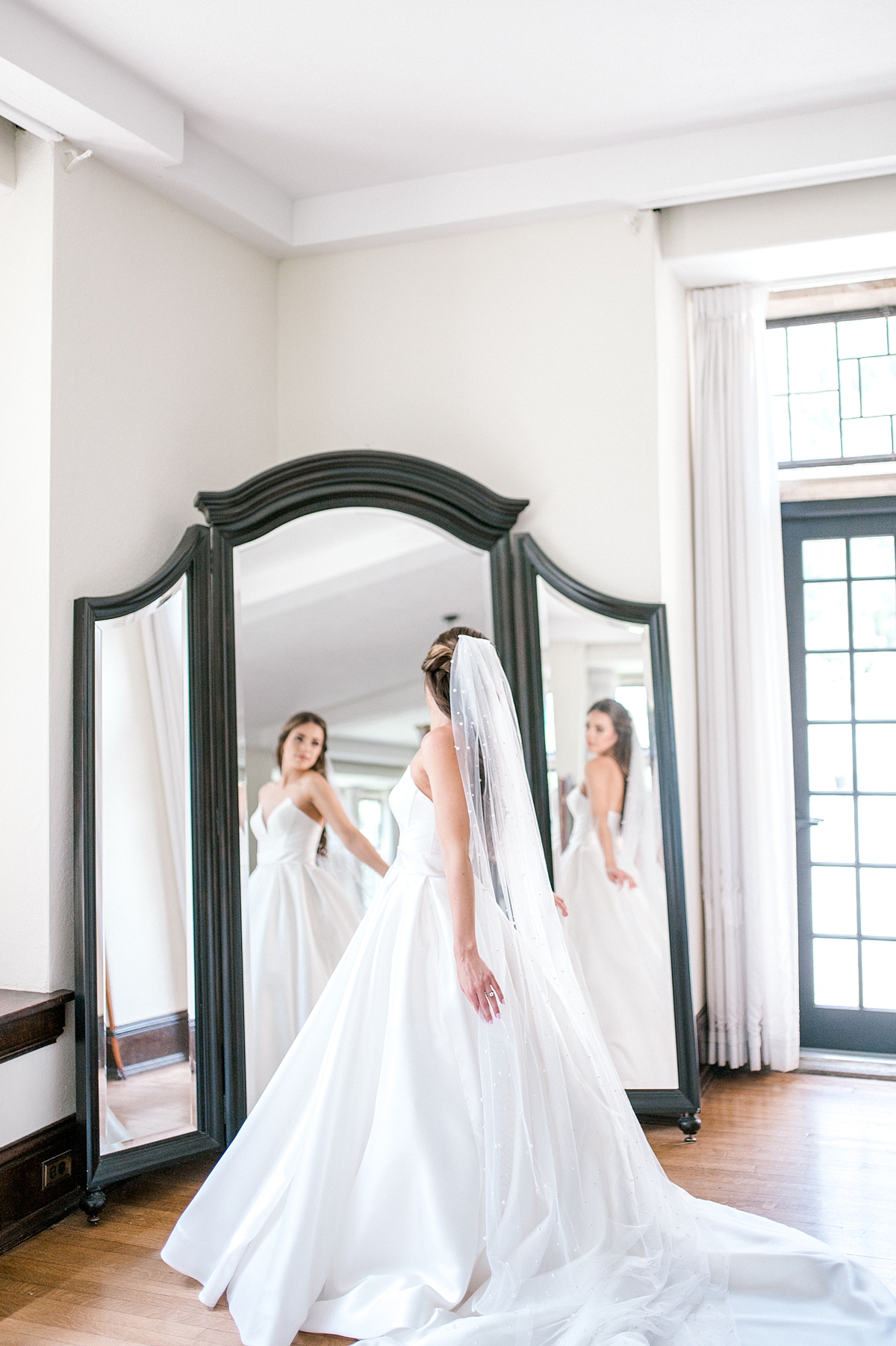 Charlottesville Virginia Luxury Mansion Wedding Photography
